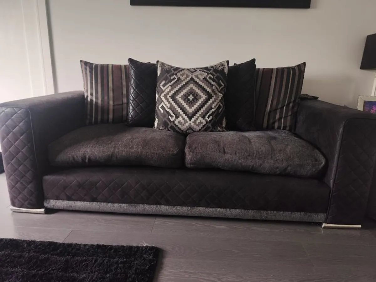 Sofa - Image 2