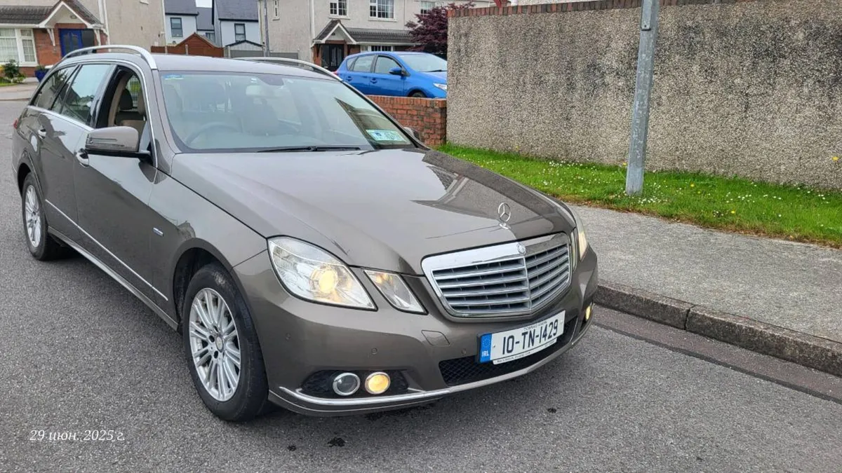 Mercedes E class Automatic - Image 1