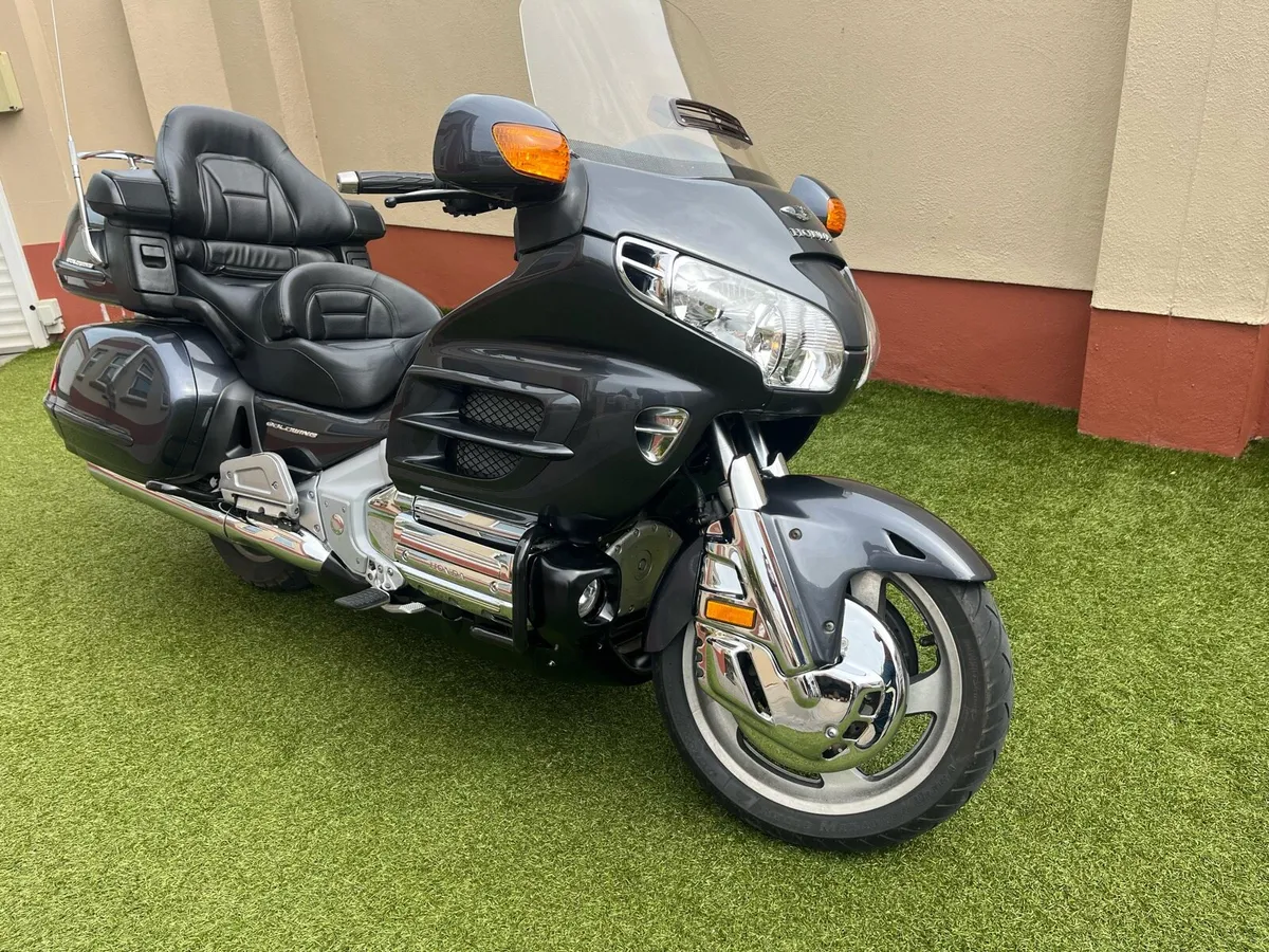 Honda goldwing - Image 1