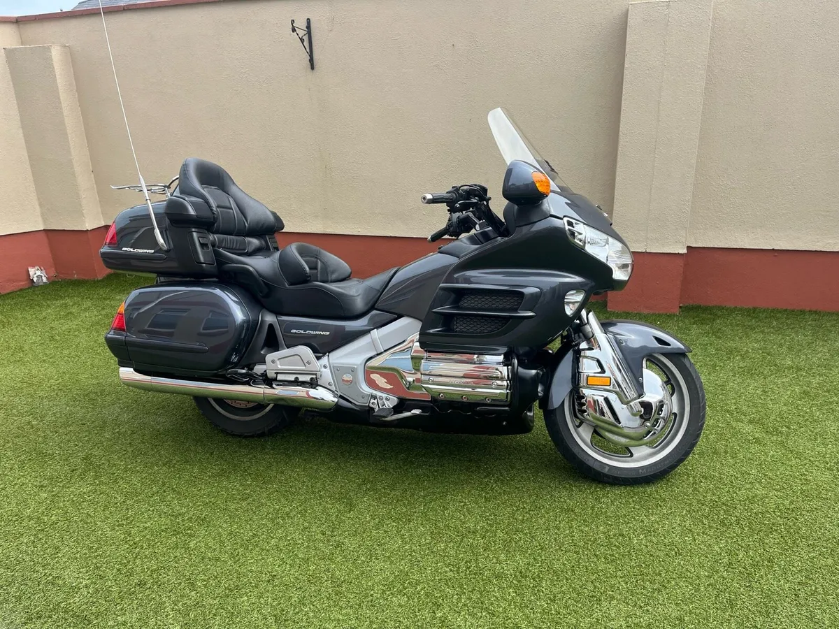 Honda goldwing - Image 2
