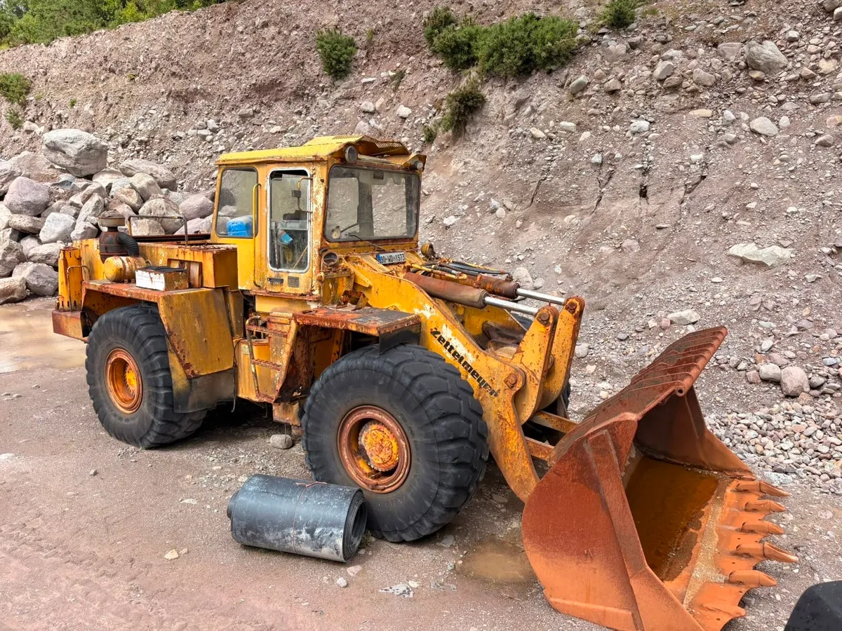 Loading shovel  zettelmeyer zl 5001
