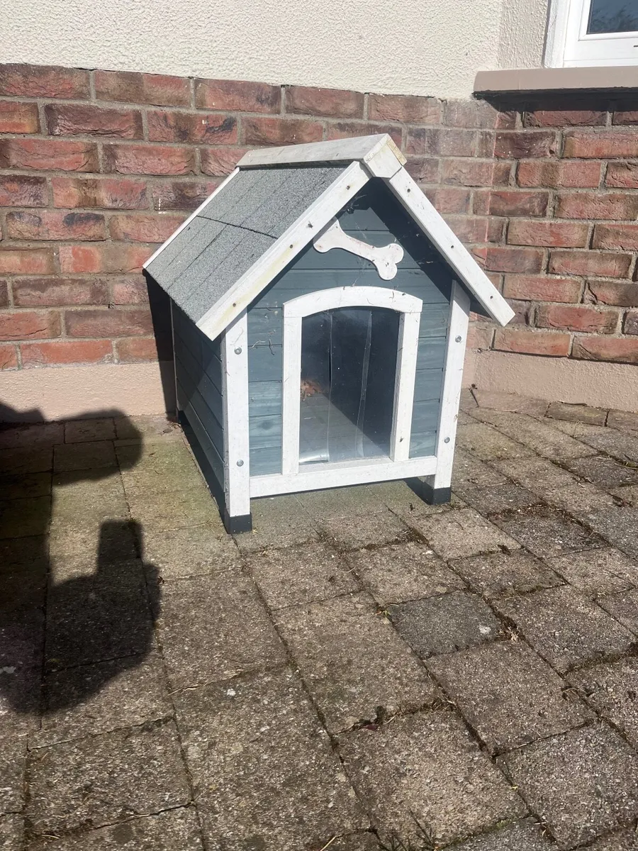 Dog house - Image 2