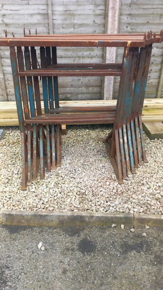 Builders trestles