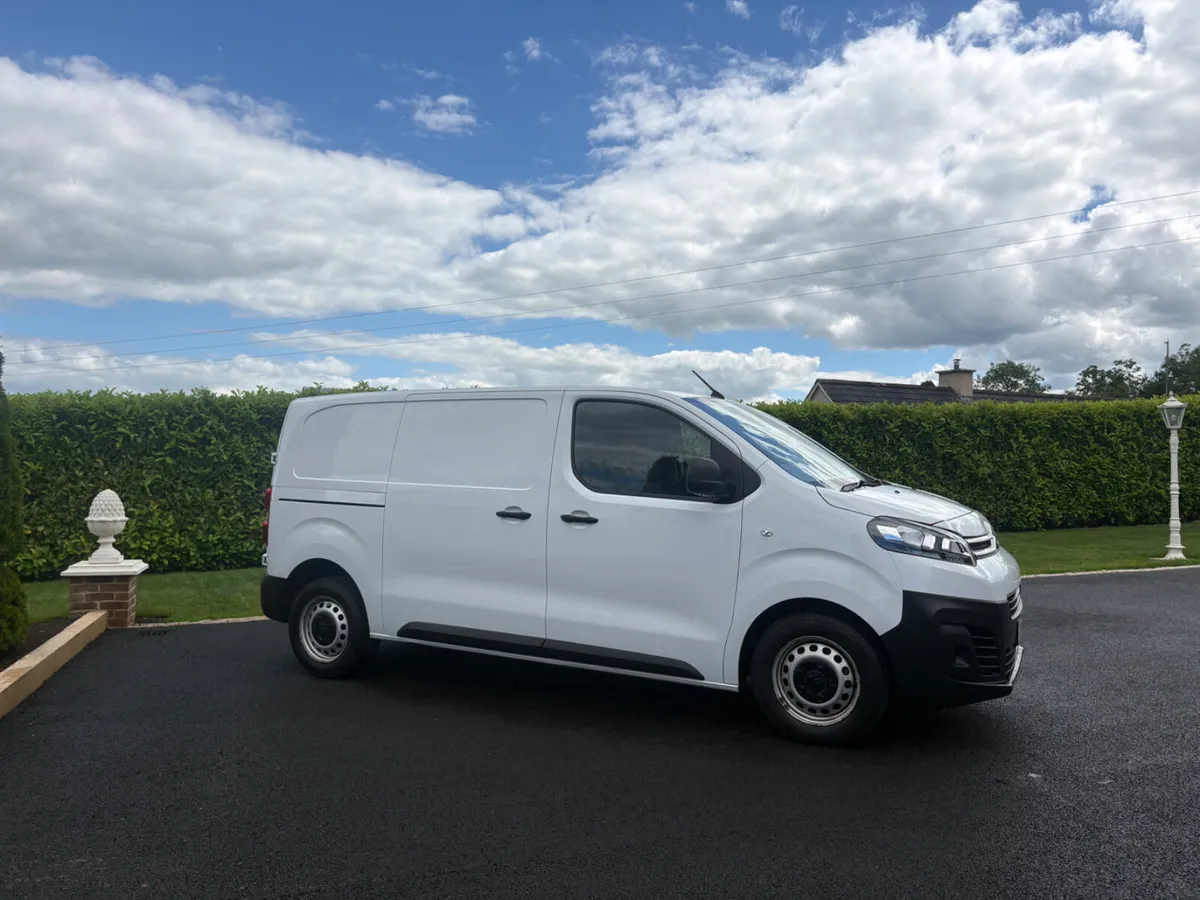 Citroen Dispatch 2023 - Image 1