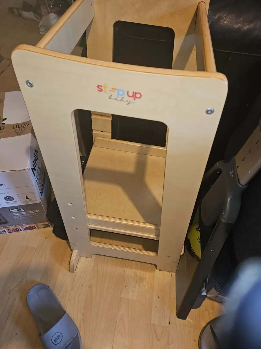 Step Up baby tower - Image 1