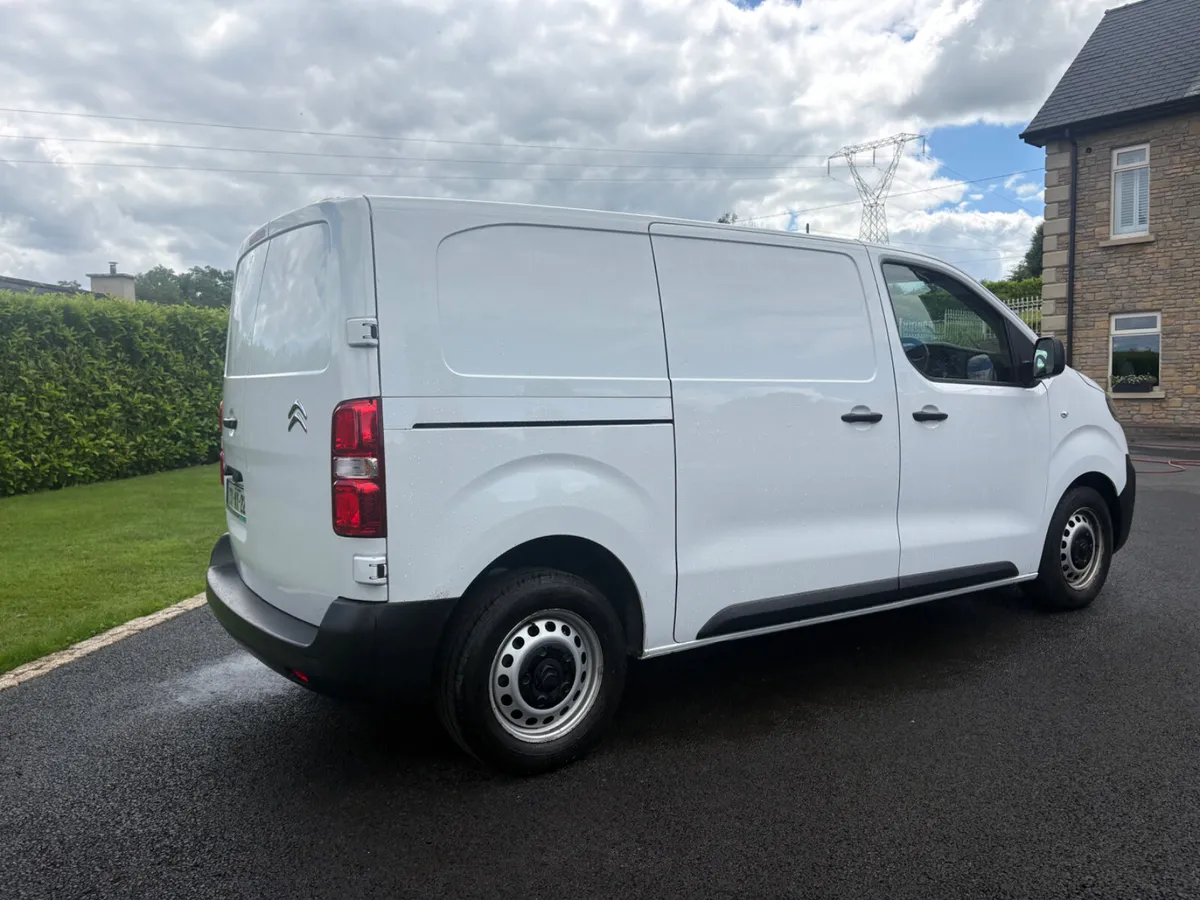 Citroen Dispatch 2023 - Image 3