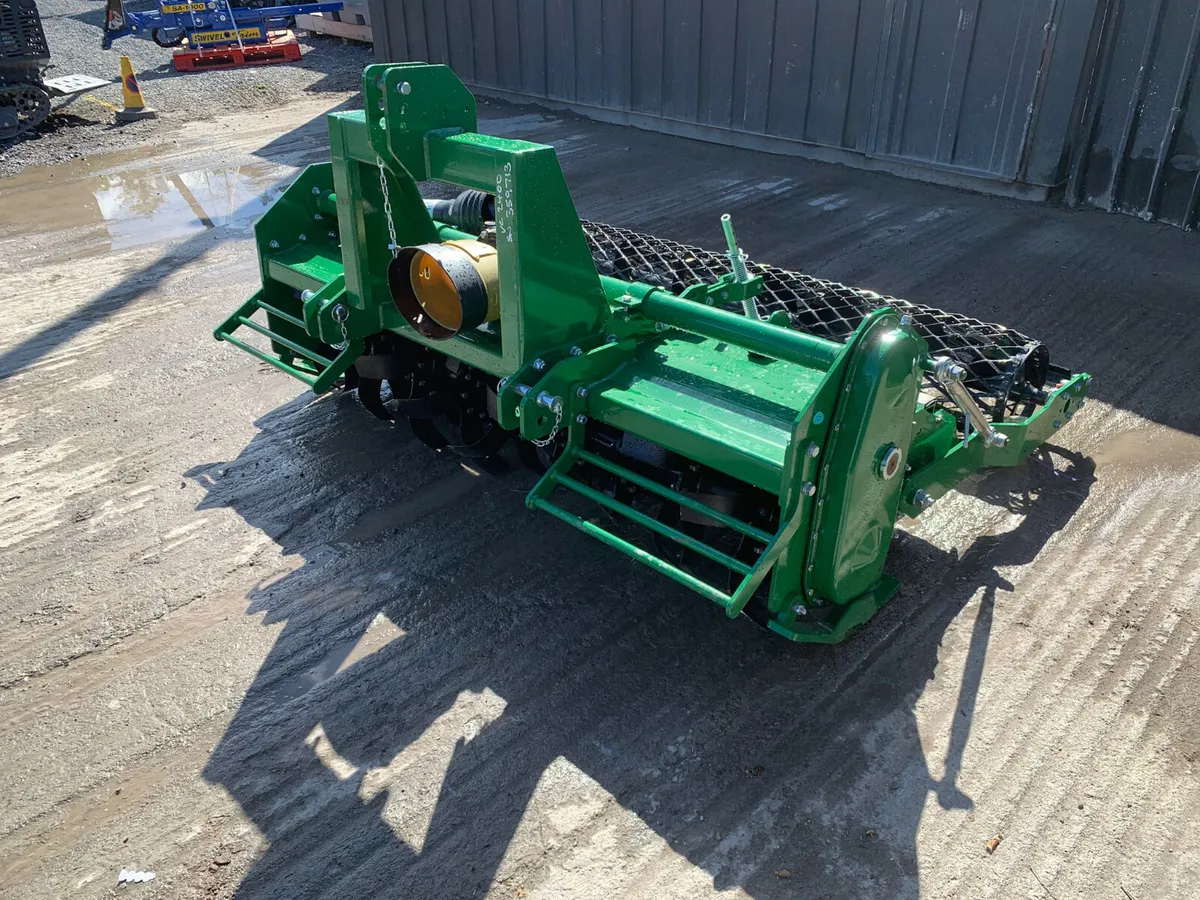 Clover 3 meter stone Burier with Crumbler - Image 2