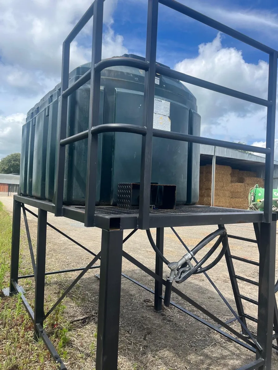 Fuel tank 2600 litre - Image 2