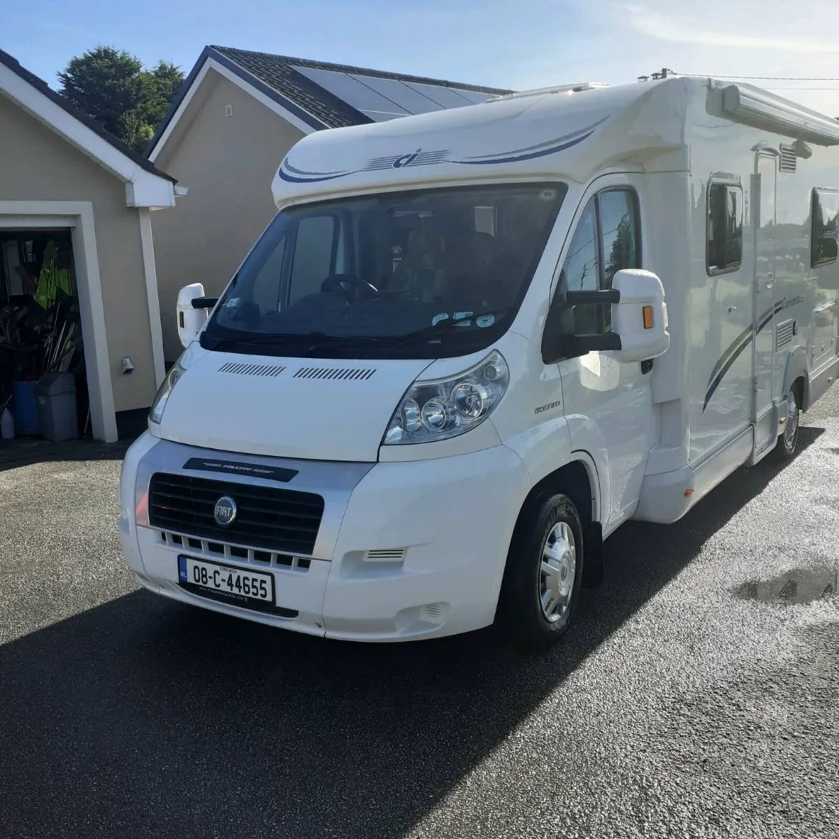 Camper - Image 2