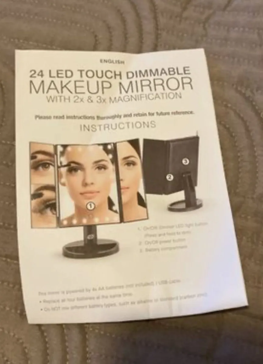 24 LED Make-Up Mirror - Image 4