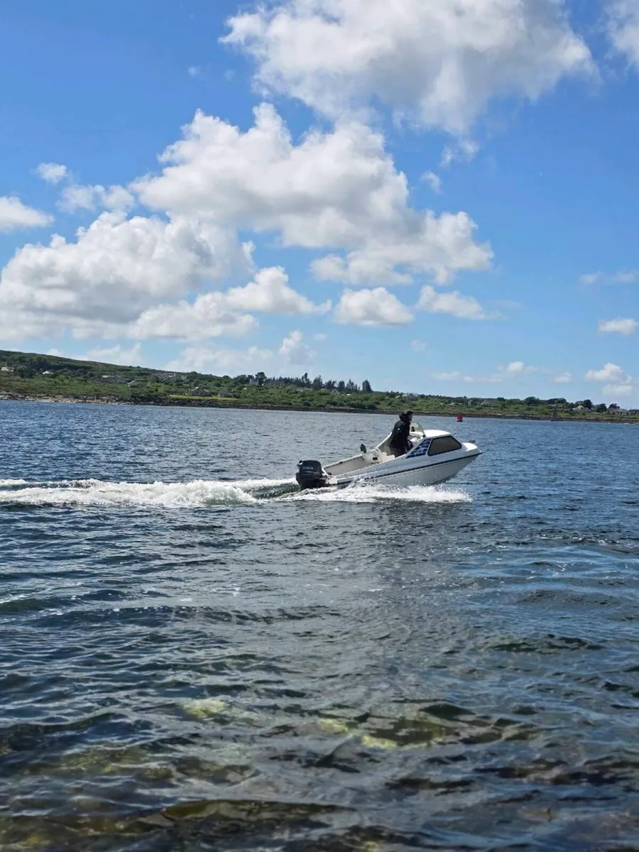 Boat - Image 4