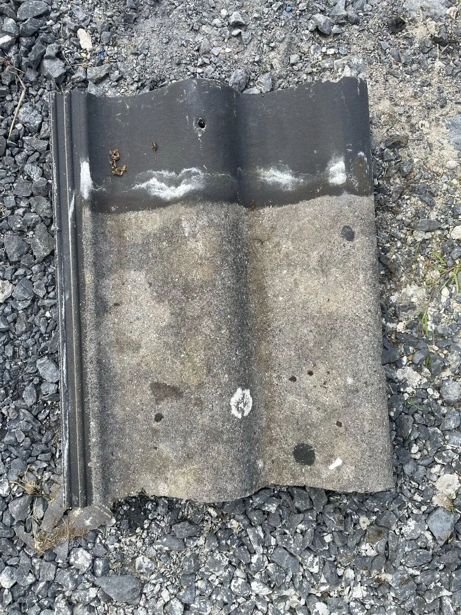 Roof tiles - Image 3