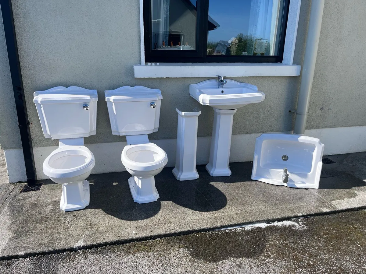 Toilets and Basins - Image 1