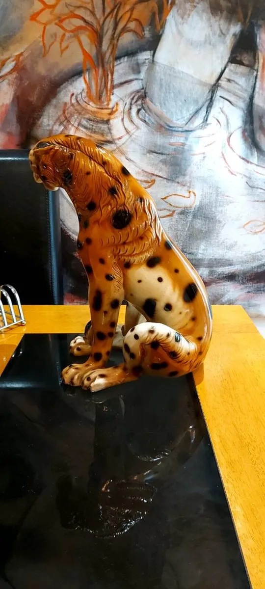 Vintage Ceramic 70's Leopard Statue - Image 2