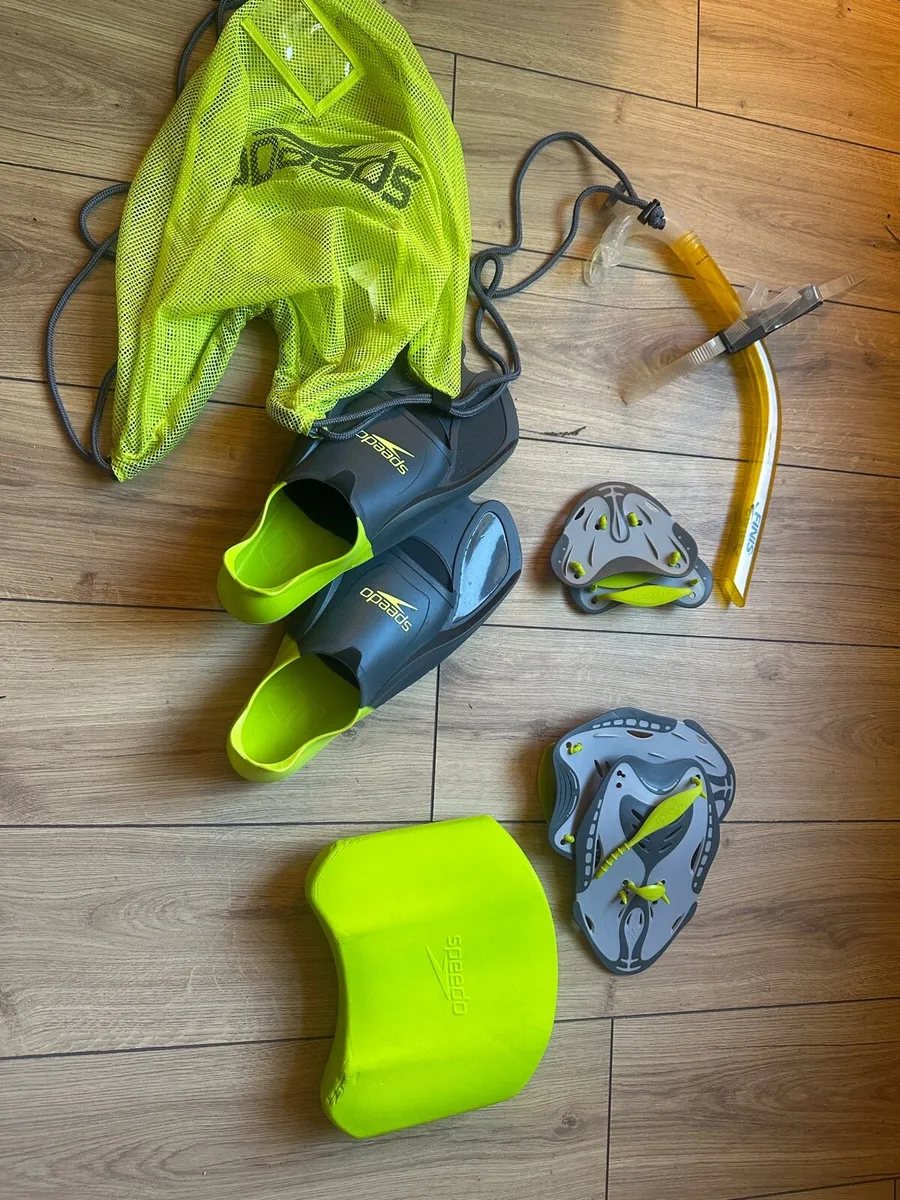 Swim Training Bundle – For People Faster Than Me