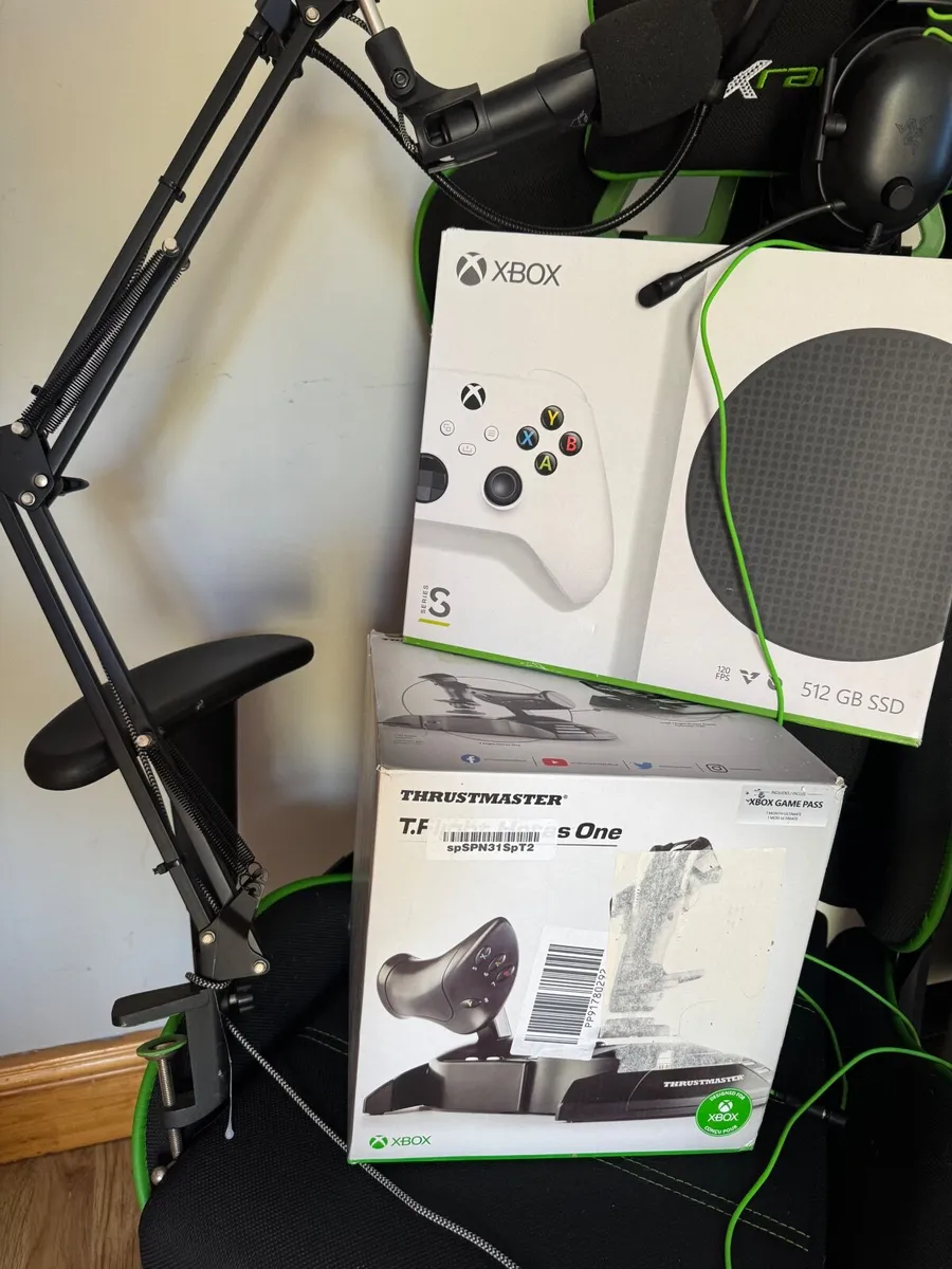 Gaming set up - Image 2