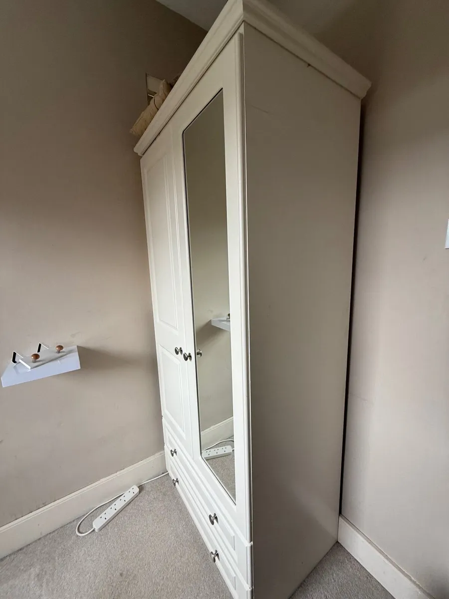 wardrobe  for sale - Image 1