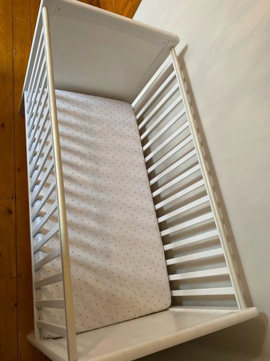 Cotbed - Image 3