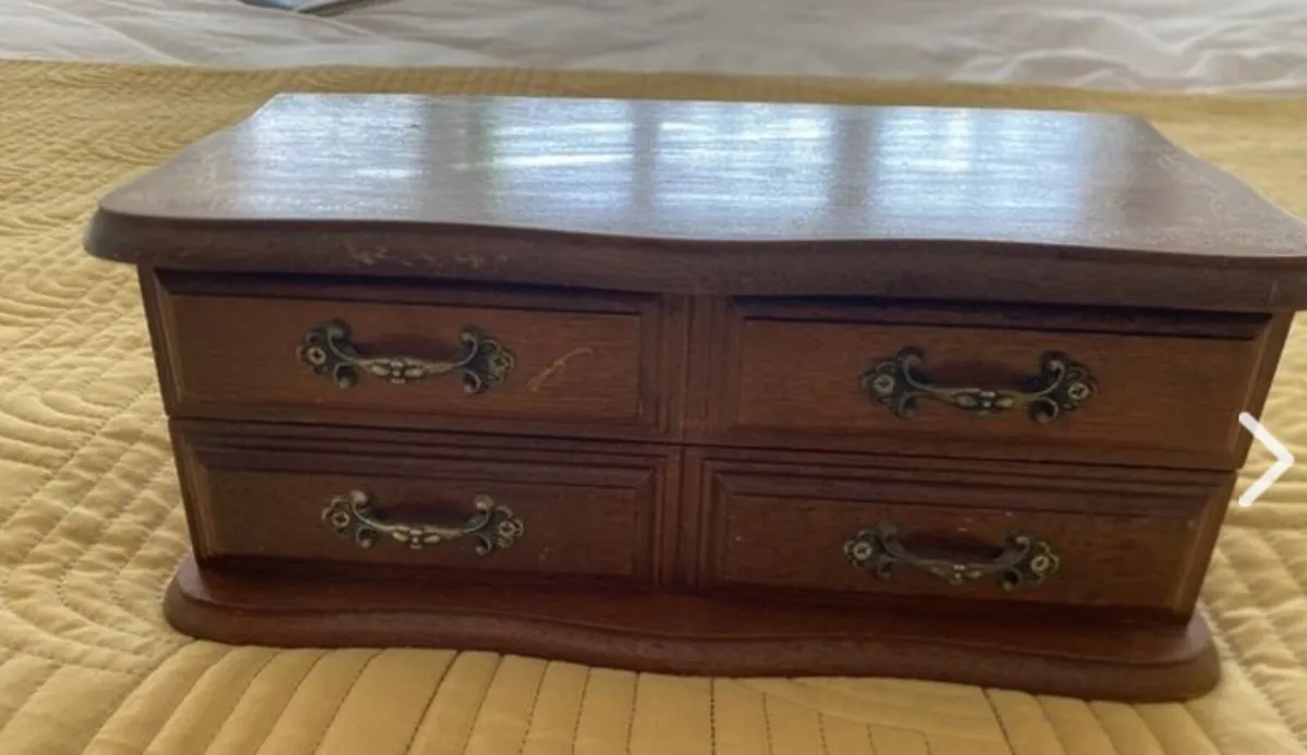 Vintage Jewellery Box - Image 2