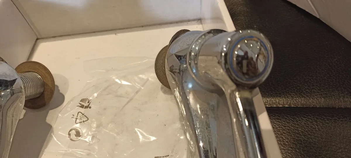 WHB  Lever Taps - Image 4