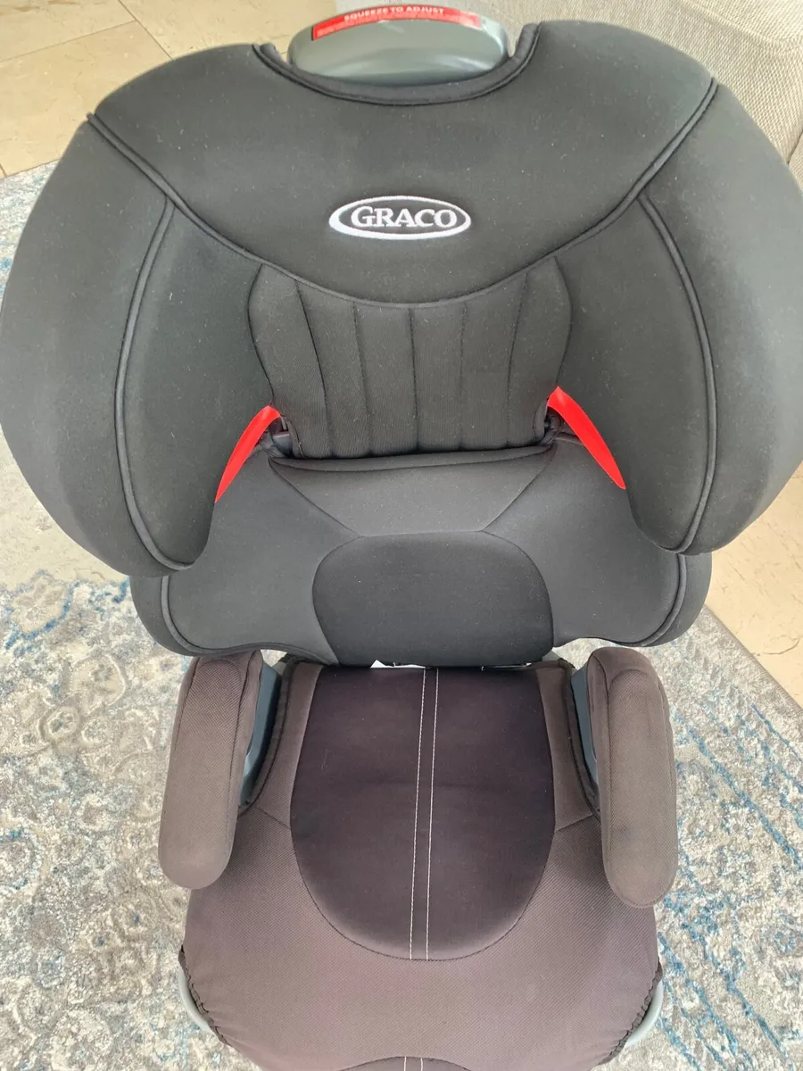 Car seat - Image 1