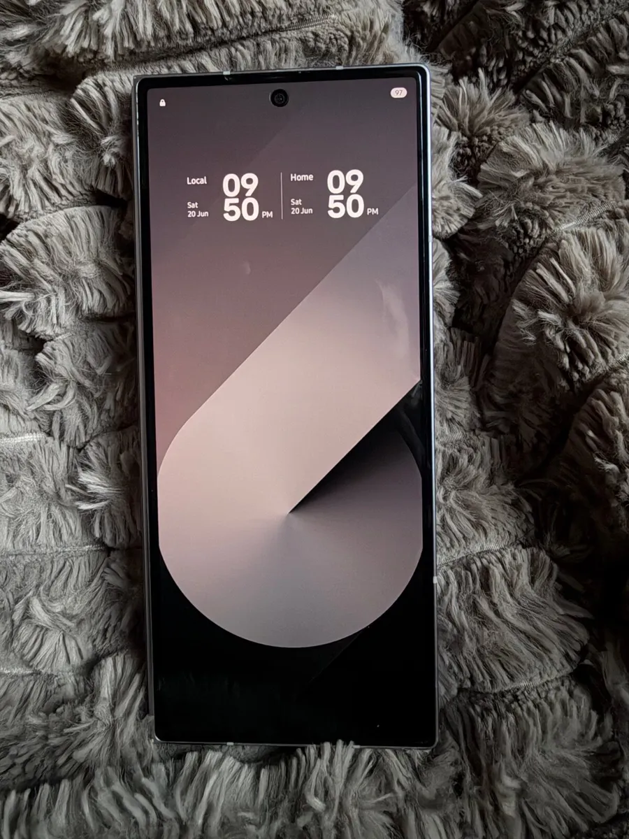 Samsung fold 6 - Image 1