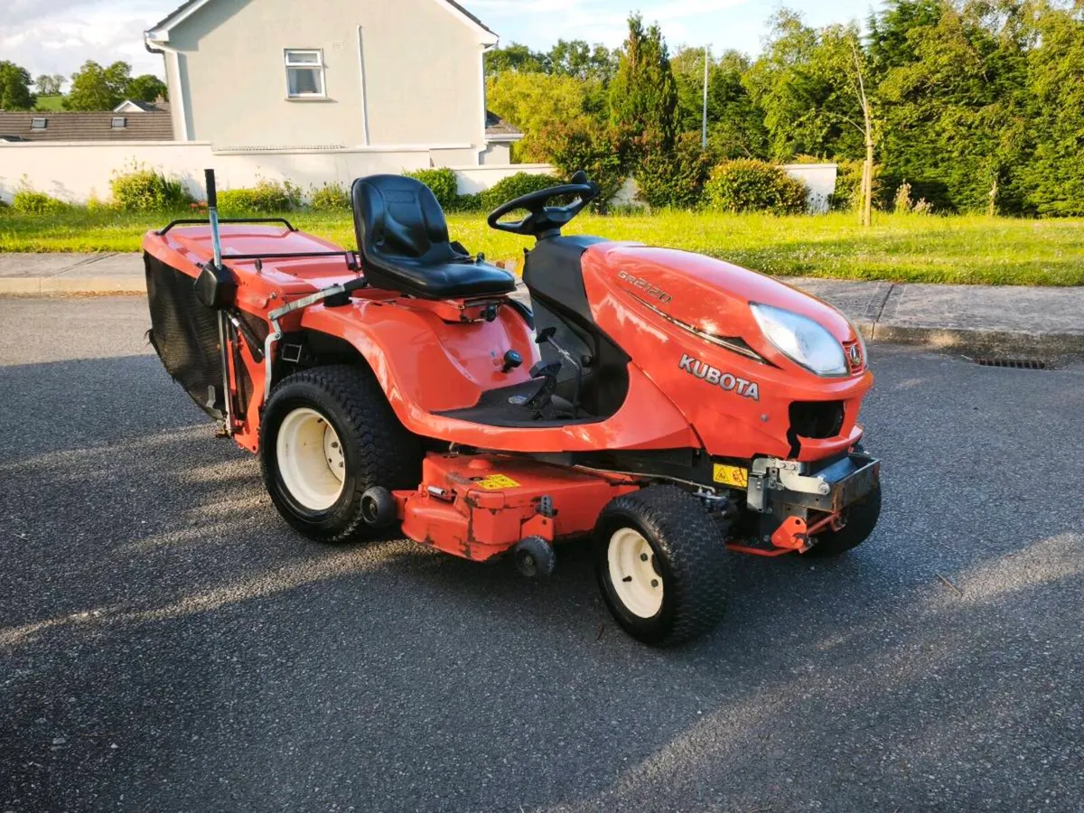 Kubota GR2120 - Image 4