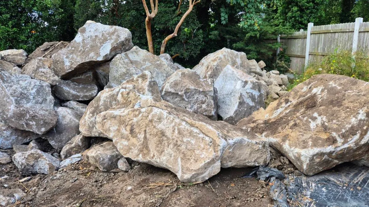 Granite Boulders - Image 3