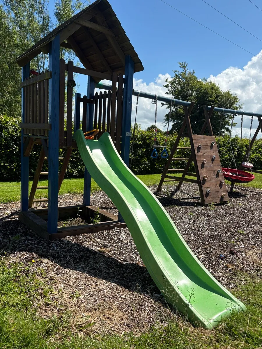 Swing slide climbing wall - Image 2
