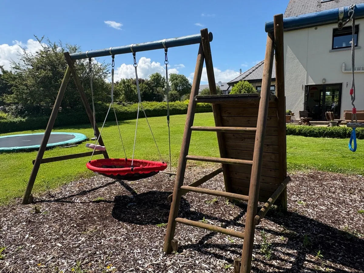 Swing slide climbing wall - Image 3