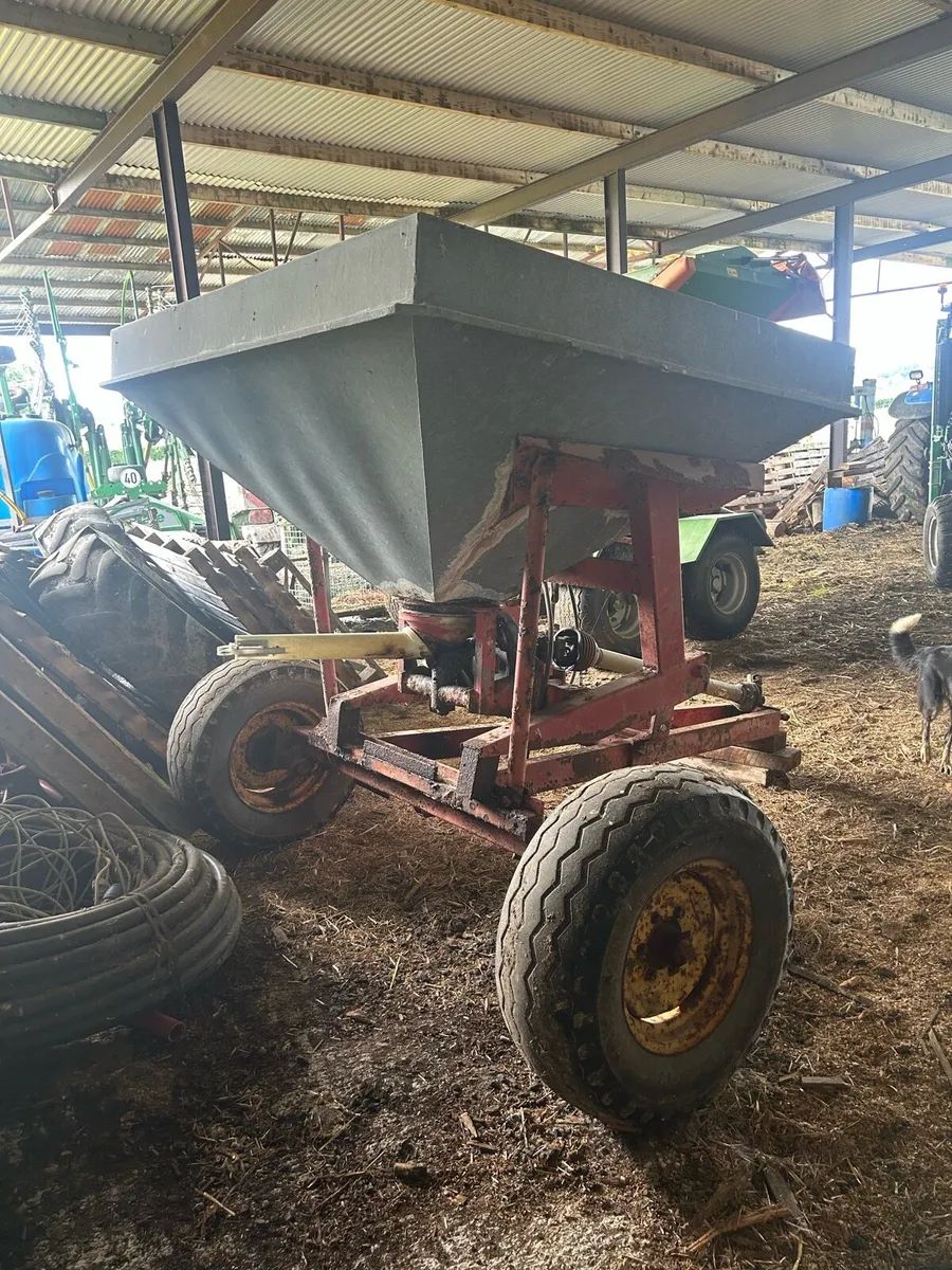 Vicon spreader - Image 4