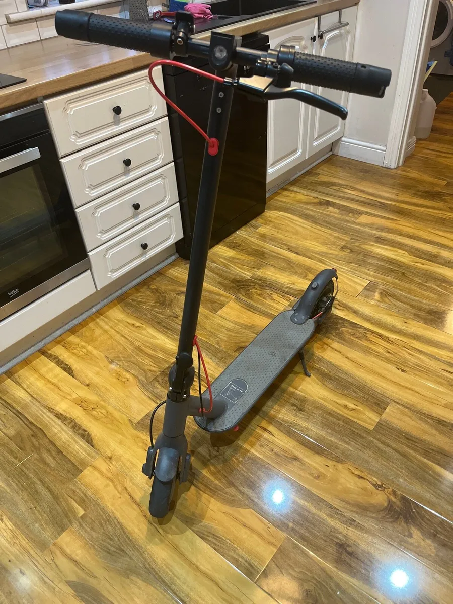 Aovo pro electric scooter - Image 1