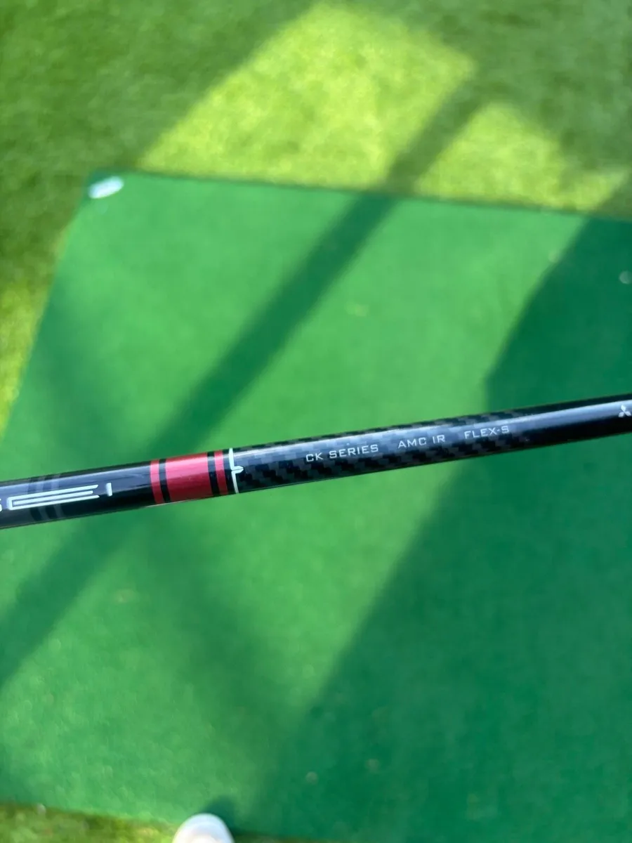 Titleist T200 2 iron - Image 3