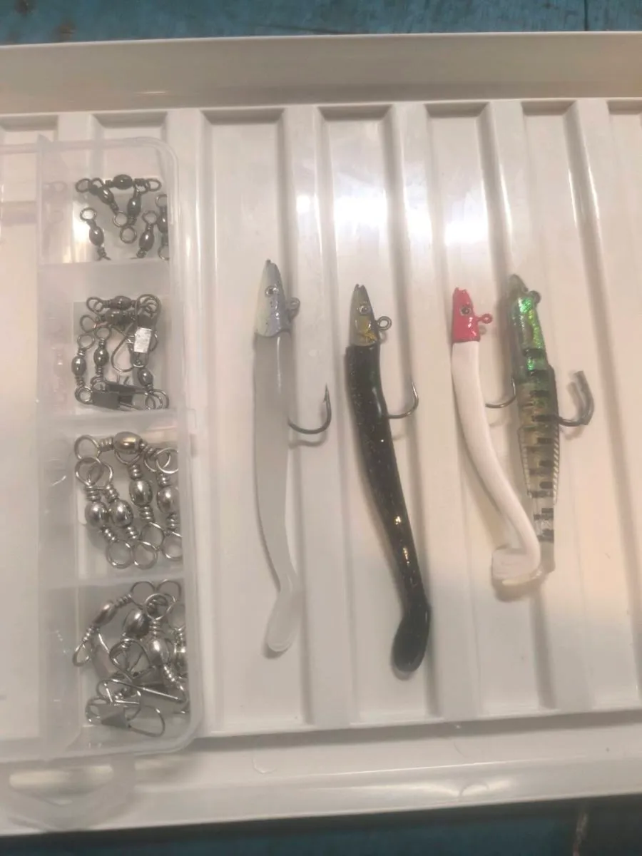 Selection of sidewinder type weighted sandeel lure - Image 2