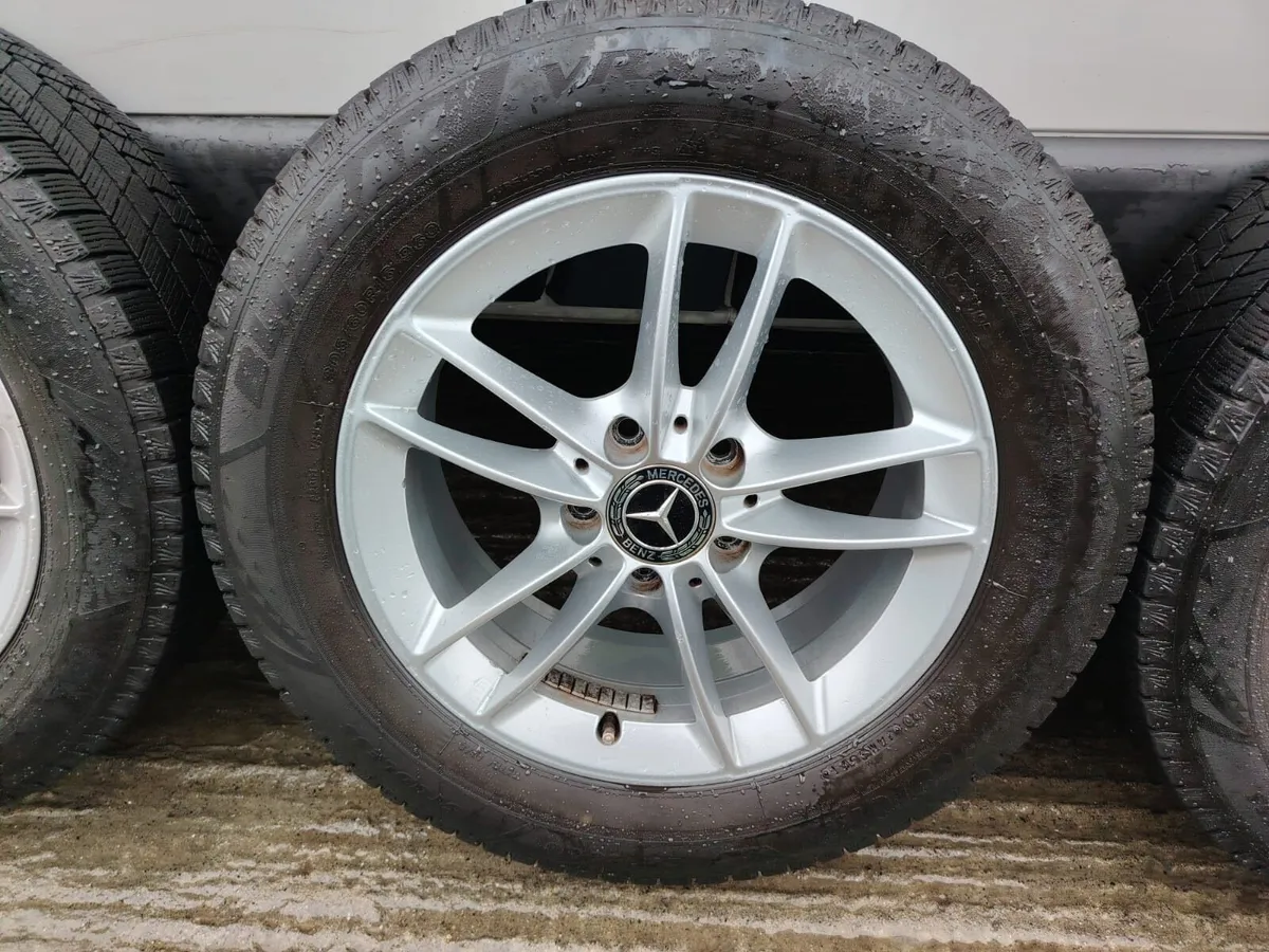 Mercedes alloy wheels - Image 4