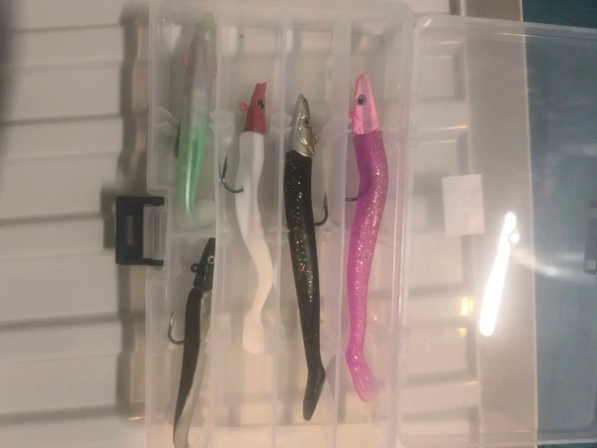 Lot of sidewinder type sandeel lures boxed new - Image 1