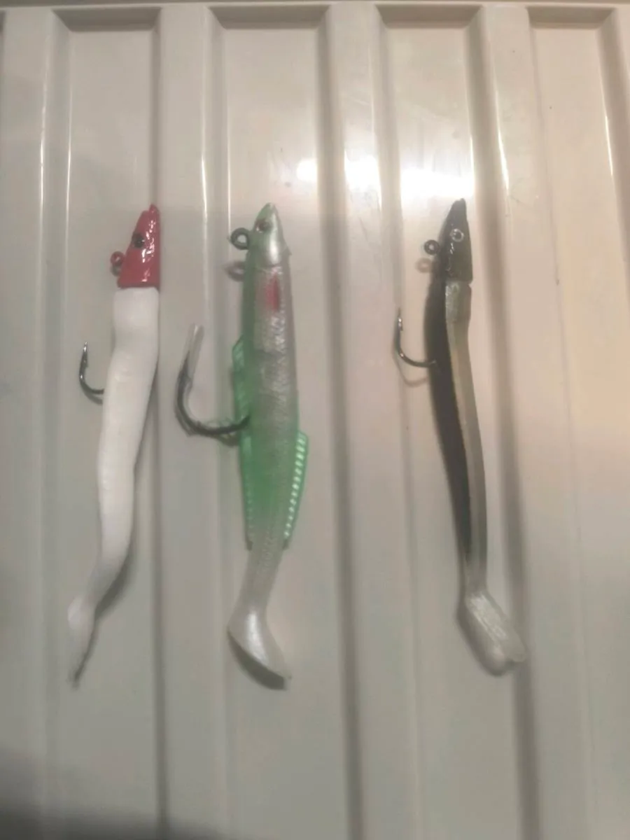 Lot of sidewinder type sandeel lures boxed new - Image 4