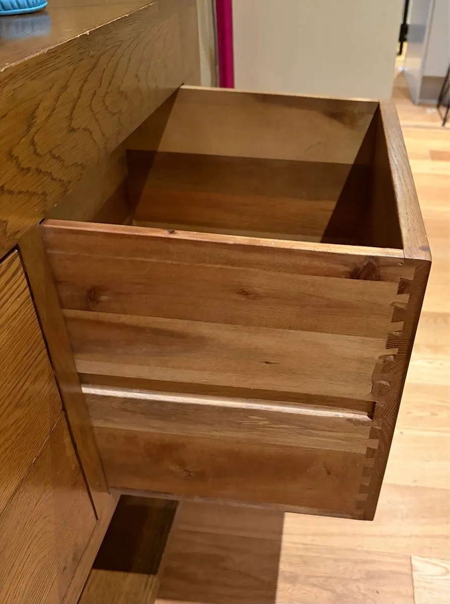 Solid wood Sideboard - Image 4