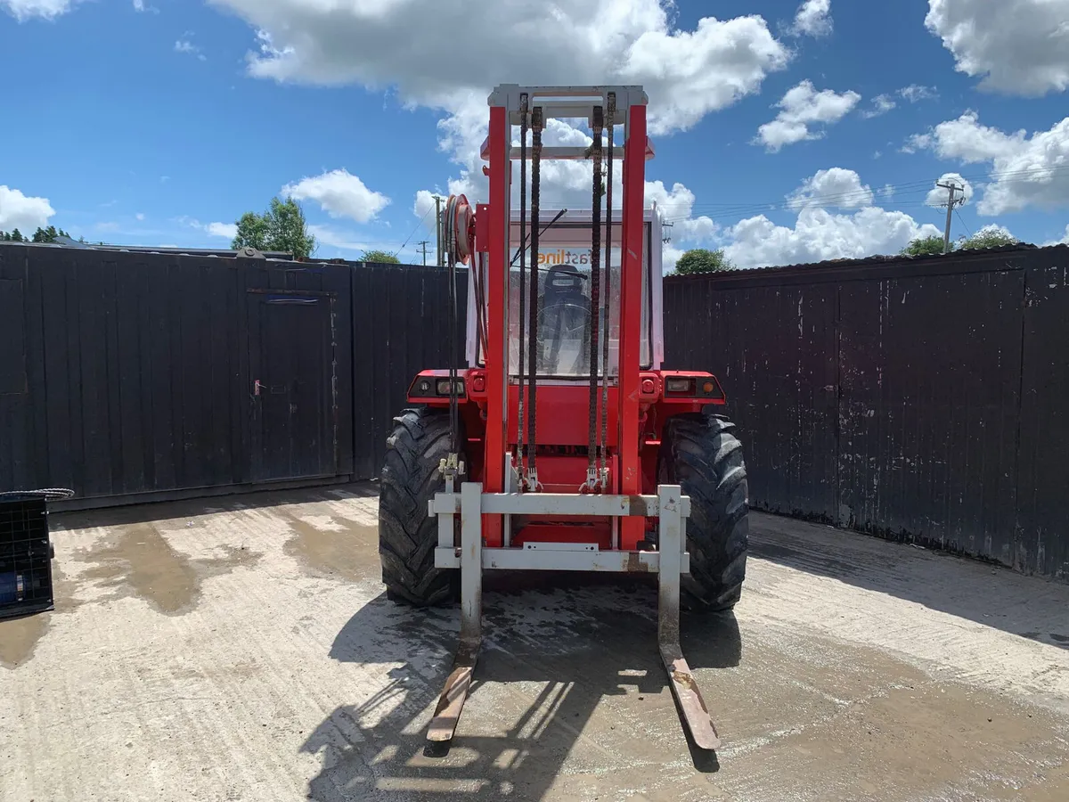 Manitou CST39A Rough Terrain Forklift - Image 3