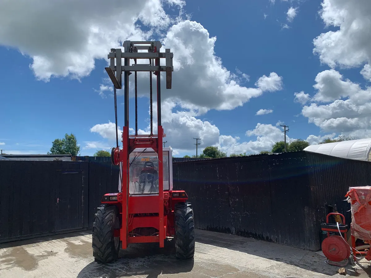 Manitou CST39A Rough Terrain Forklift - Image 4