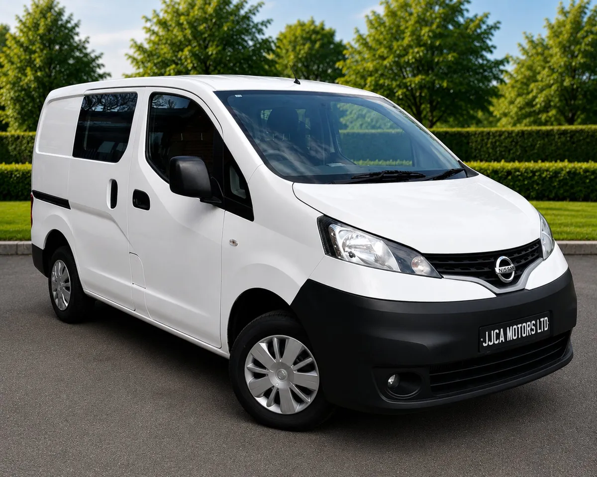 STUNNING (152) 5 SEATER  CREW CAB NISSAN NV200