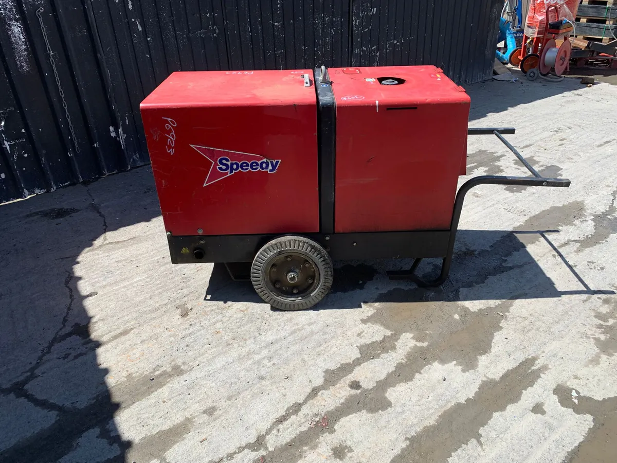 Pramac P11000 Diesel Generator – 10kVA Dual Voltag - Image 1