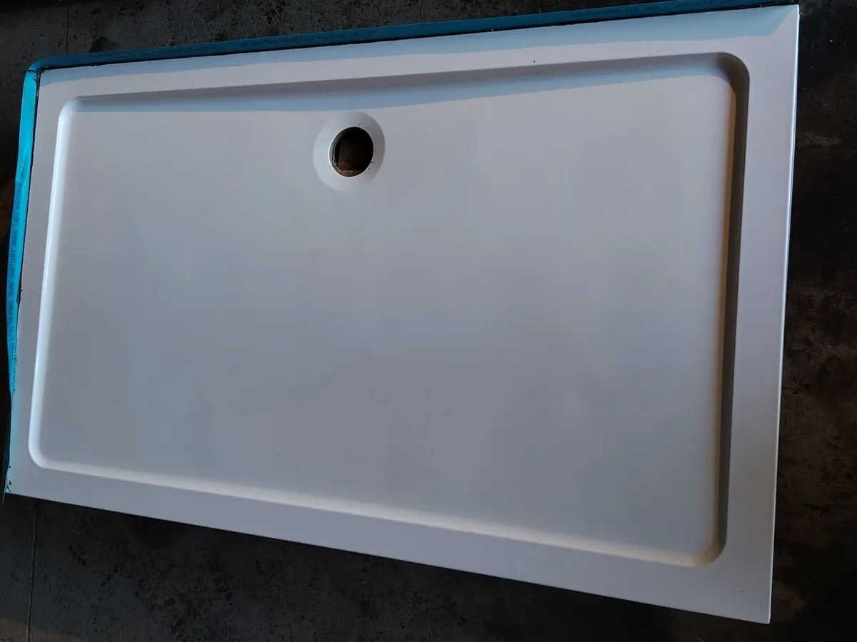 Shower tray