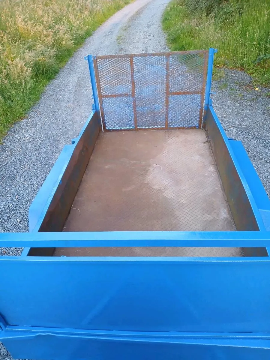 Trailer - Image 4