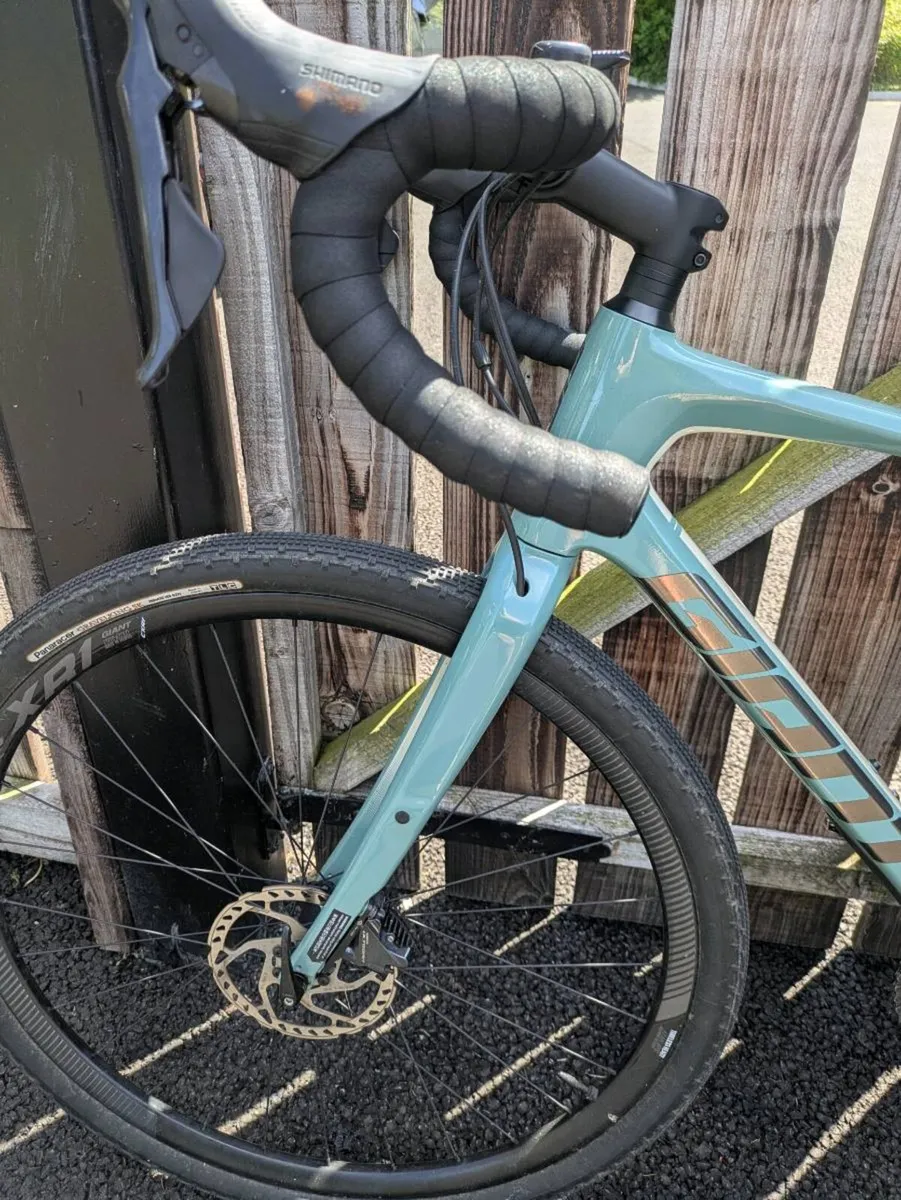 GIANT REVOLT ZERO WITH ULTEGRA - Image 4