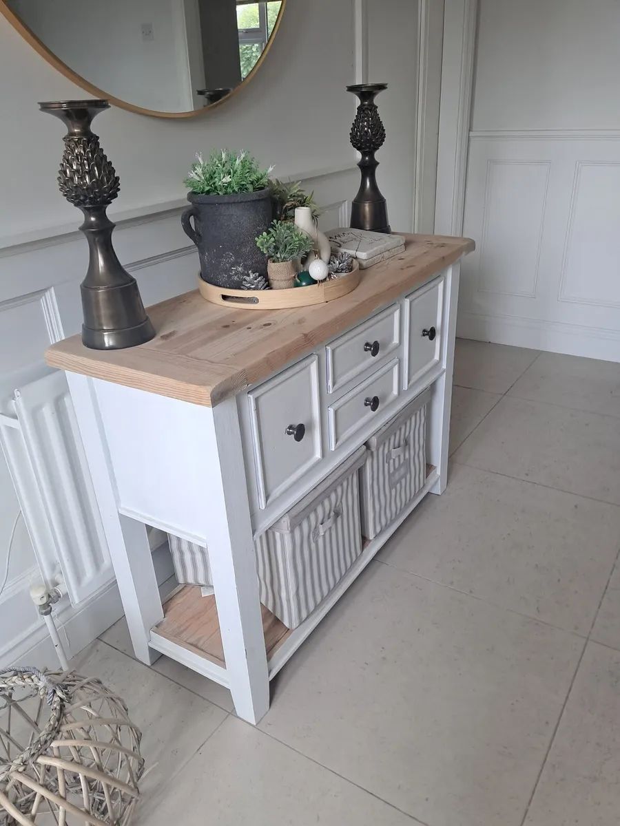 Hall table - Image 2
