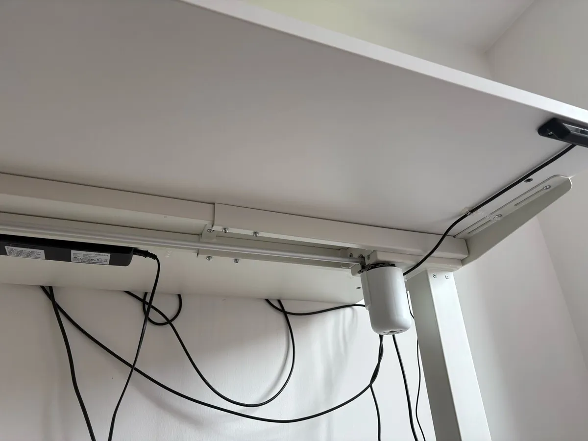 Desk (Sit / Stand) - Image 4