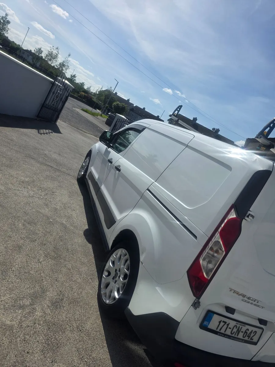 Ford Transit connect 2017 lwb - Image 2