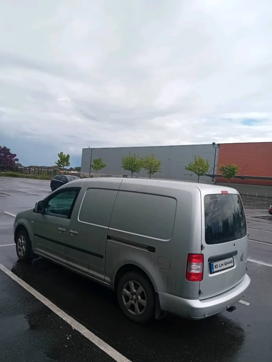 Volkswagen Caddy Maxi - Image 4