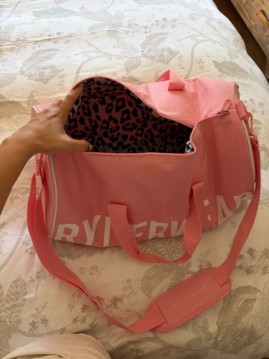 Brand New Ryderwear Duffle Gym Bag - Image 1